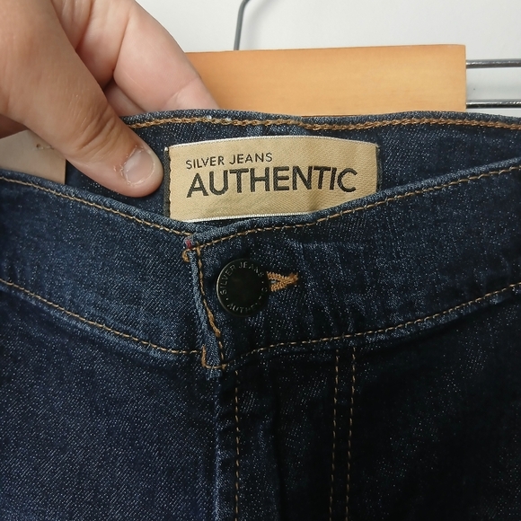 NWT Silver The Athletic Men Jeans Size 46x32 Loose Fit Tapered Leg Dark Blue - Picture 5 of 13